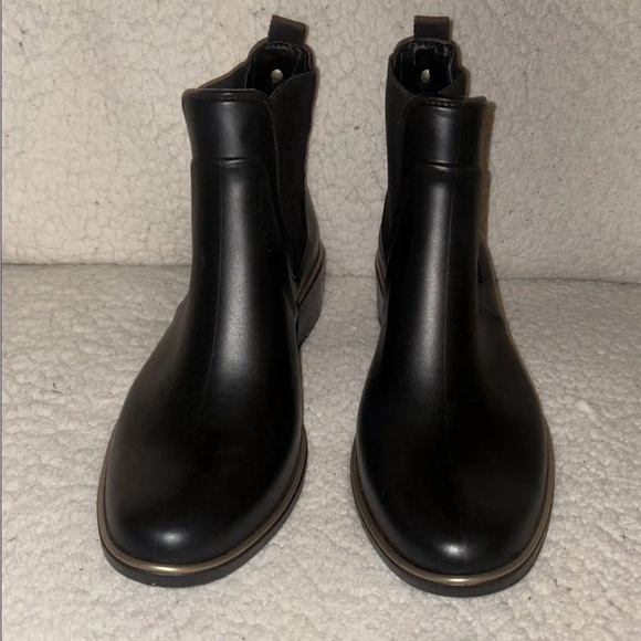 Kate Spade Size 10 Black Solstice Rain Boots Waterproof Rubber Ankle Back Bow - Picture 1 of 6